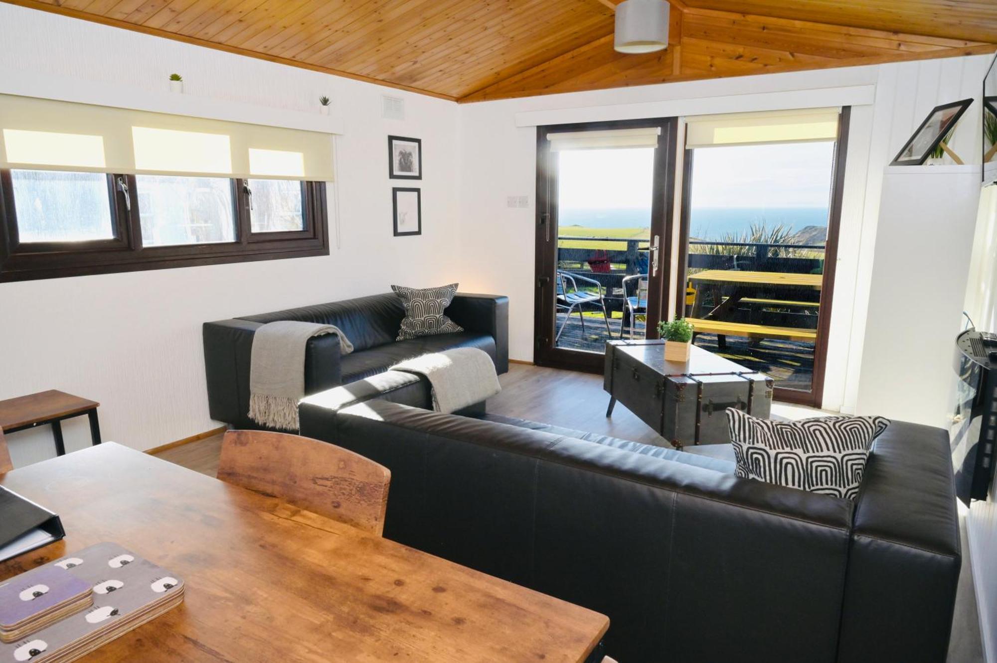 Lodge Cabin With Fabulous Views - Farm Holiday Странрар Экстерьер фото